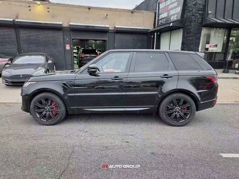 Used 2021 Land Rover Range Rover Sport HST image 5
