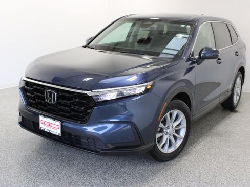 Used 2025 Honda CR-V EX image 2