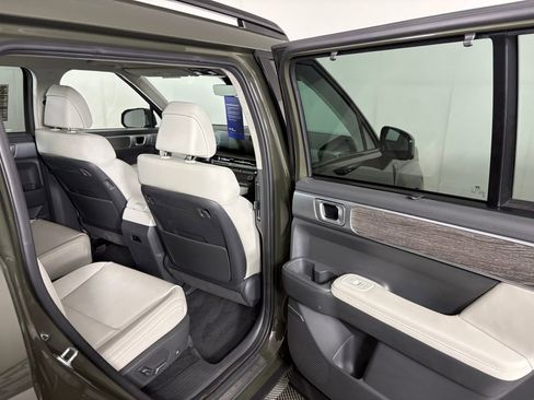 Used 2024 Hyundai Santa Fe Calligraphy image 35