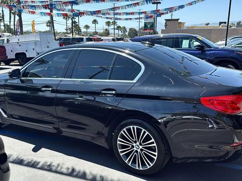 Used 2018 BMW 530i RWD image 5