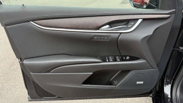 Used 2018 Cadillac XTS Luxury AWD/4WD image 14