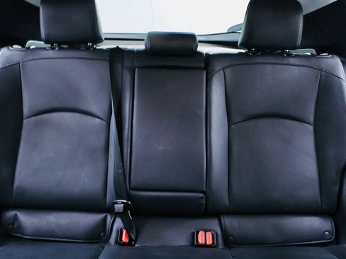 Used 2022 Toyota Prius XLE image 17