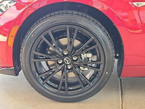 New 2026 MAZDA MX-5 Miata Club w/ Weather Package RWD image 14