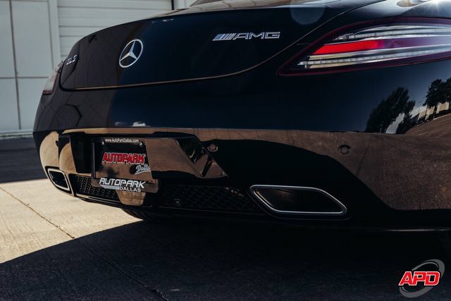 Used 2012 Mercedes-Benz SLS AMG Coupe image 41