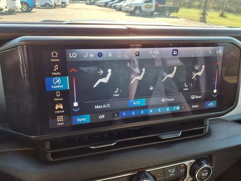 Used 2025 Jeep Wrangler Sport S image 64