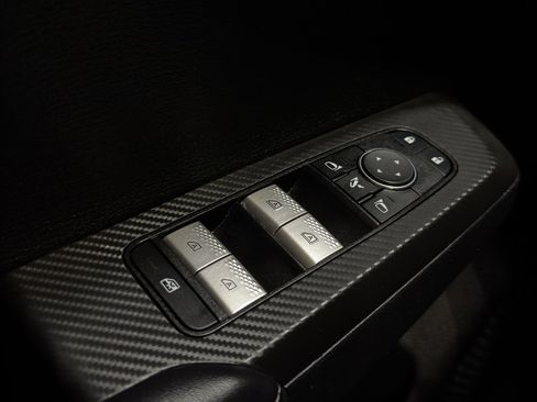 Used 2024 Mitsubishi Outlander SE image 33