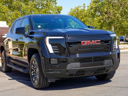 Used 2026 GMC Sierra EV Elevation image 7