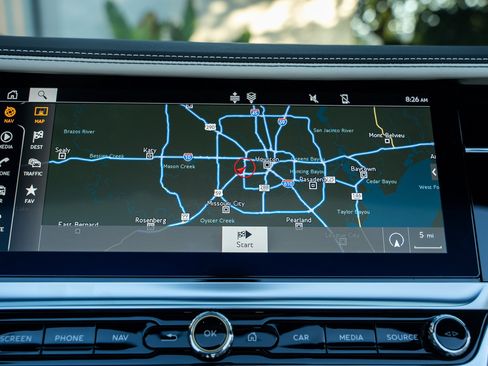 Used 2024 Bentley Continental GT V8 image 25