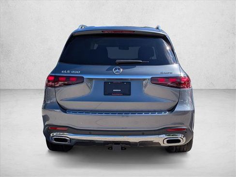 Used 2026 Mercedes-Benz GLS 450 4MATIC image 8