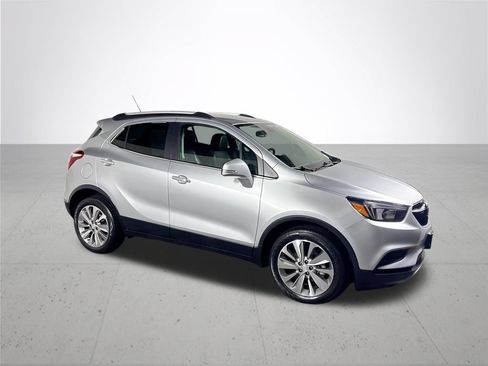 Used 2019 Buick Encore Preferred FWD image 4