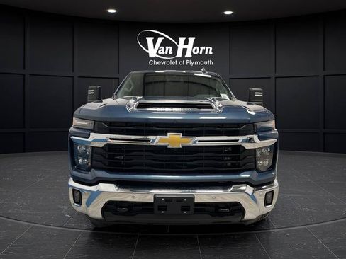 New 2026 Chevrolet Silverado 2500 LT w/ All Star Edition AWD/4WD image 2