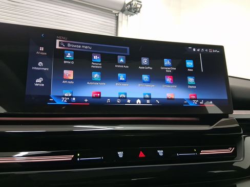 New 2026 BMW 530i w/ Premium Package image 21