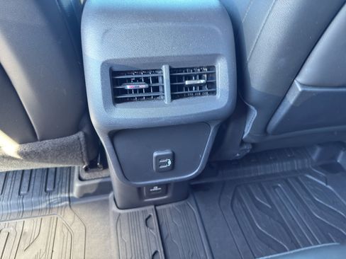 Used 2020 GMC Terrain SLT w/ Preferred Package image 9