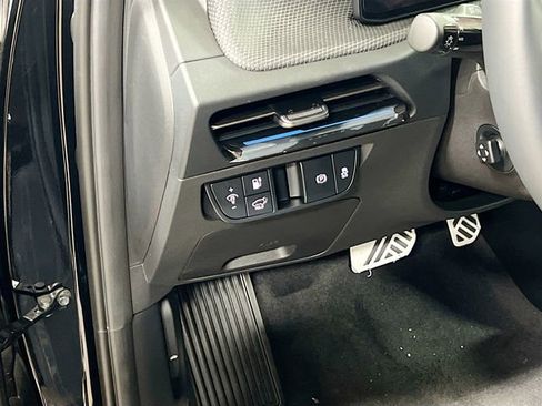 New 2025 Kia EV6 GT-Line image 10