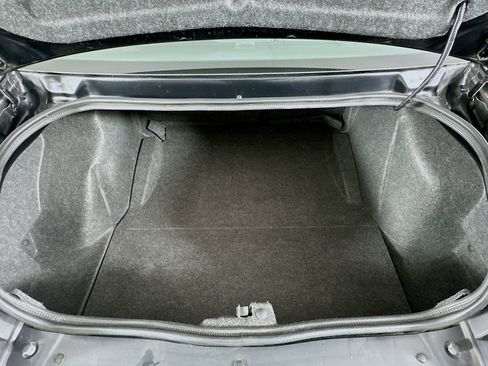 Used 2018 Dodge Challenger SXT image 26