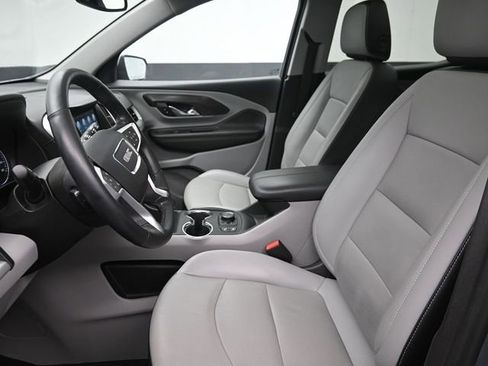 Used 2023 GMC Terrain SLT w/ Infotainment Package II image 17