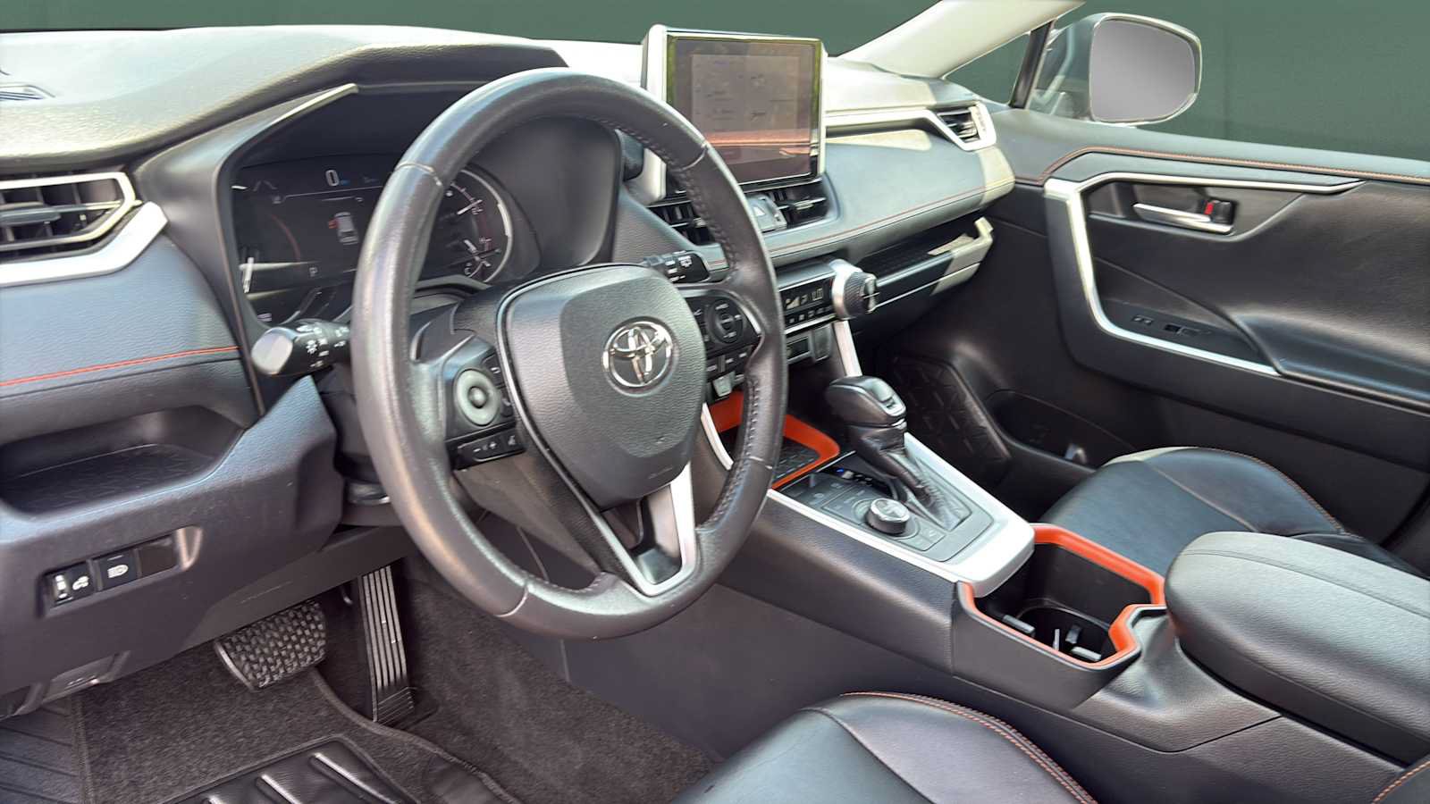 Used 2024 Toyota RAV4 Adventure AWD/4WD image 13