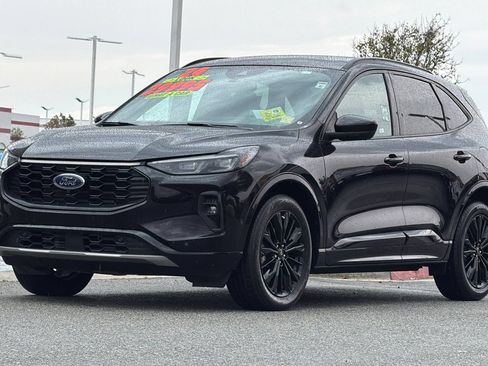 Used 2024 Ford Escape ST-Line Elite w/ Premium Technology Package AWD/4WD image 8