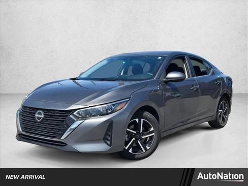 Used 2024 Nissan Sentra SV image 1