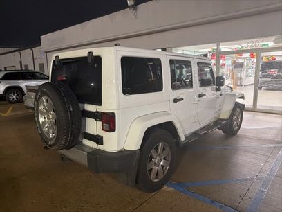 Used 2017 Jeep Wrangler Unlimited Sahara w/ Connectivity Group