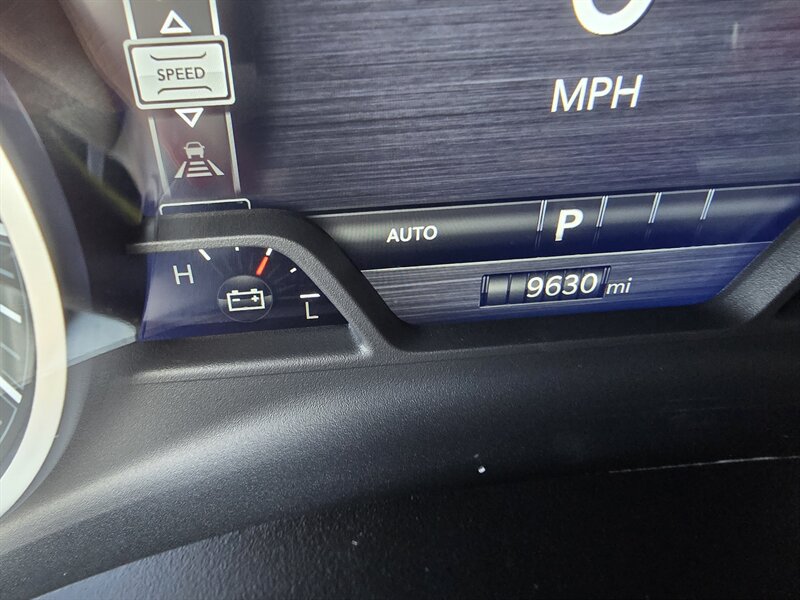 Used 2026 RAM 1500 Laramie AWD/4WD image 27