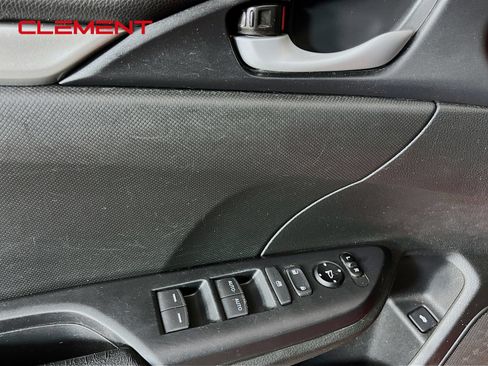 Used 2019 Honda Civic Sport image 24