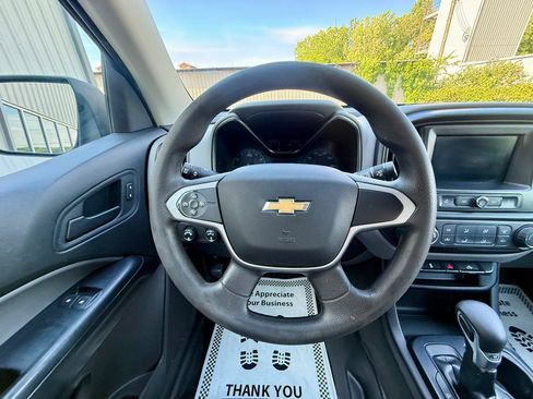 Used 2022 Chevrolet Colorado W/T w/ WT Convenience Package AWD/4WD image 20