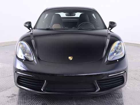 Certified 2025 Porsche 718 Cayman image 10