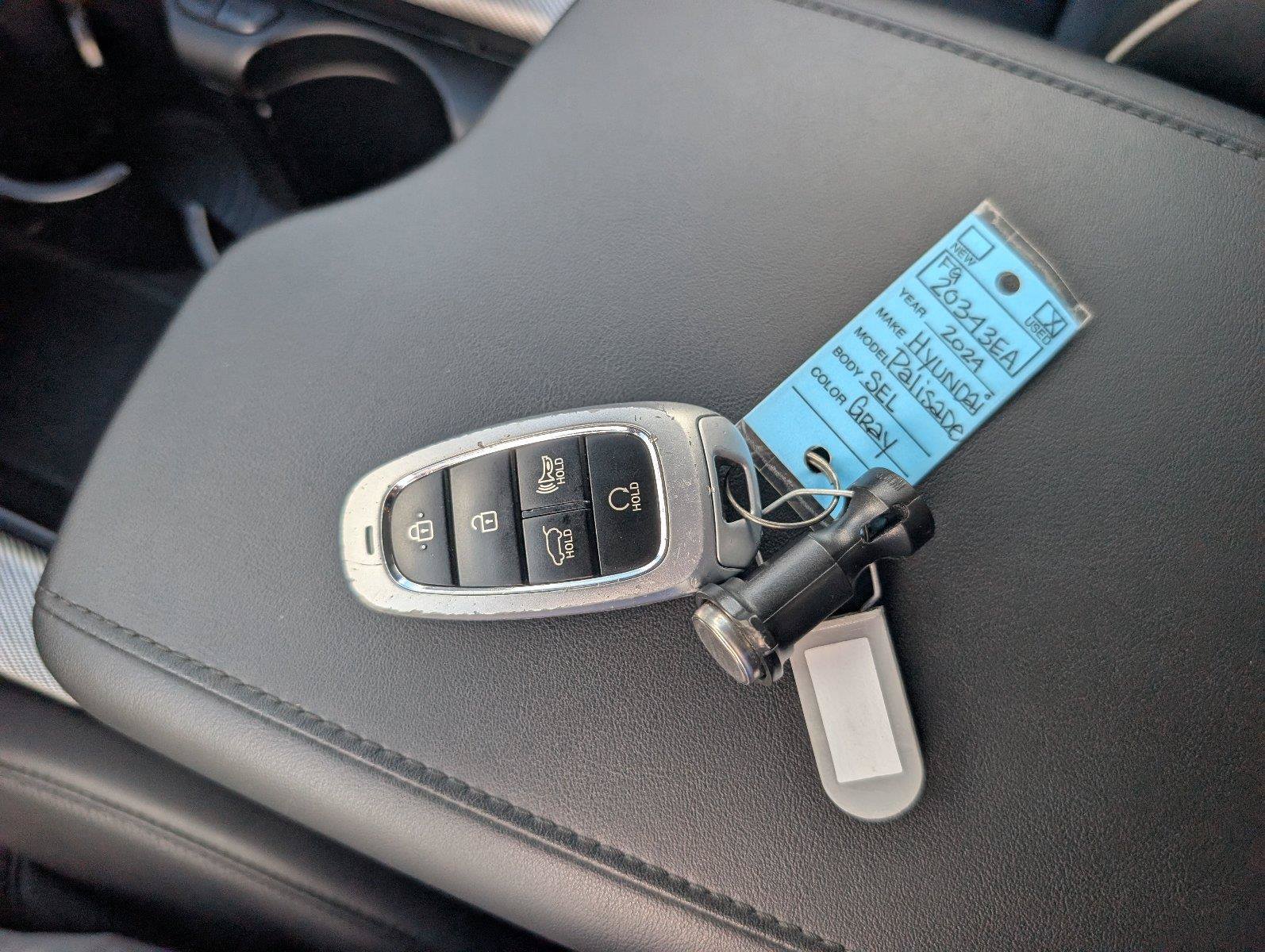 Used 2024 Hyundai Palisade SEL FWD image 21