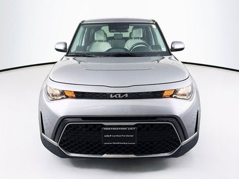 Certified 2023 Kia Soul LX w/ LX Technology Package image 2