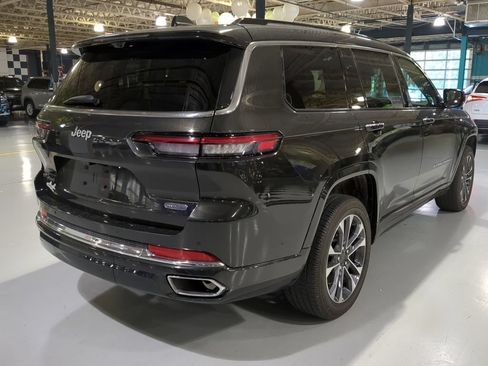 Used 2022 Jeep Grand Cherokee L Overland w/ Luxury Tech Group IV AWD/4WD image 8