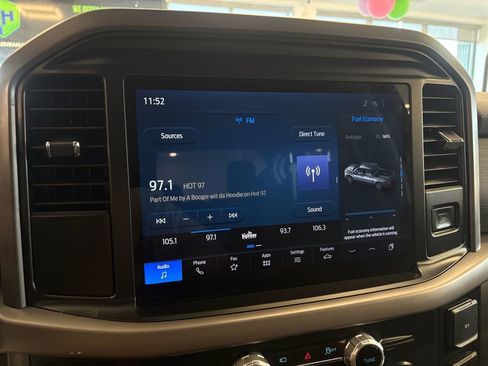 Used 2025 Ford F150 XLT w/ Equipment Group 301A Standard image 35