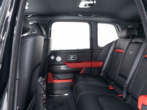 Certified 2023 Rolls-Royce Cullinan Black Badge w/ Driver's Package image 25