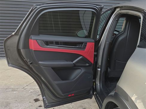 Used 2024 Porsche Cayenne Turbo GT image 16