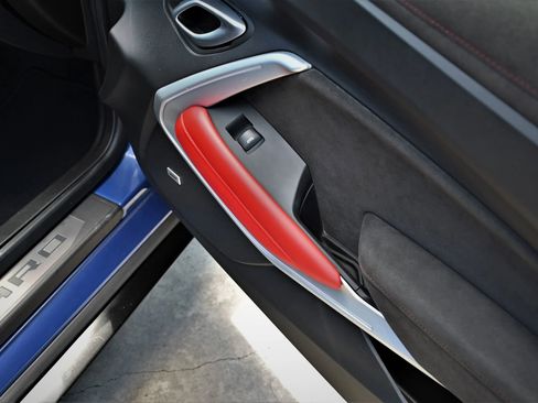 Used 2023 Chevrolet Camaro ZL1 RWD image 41
