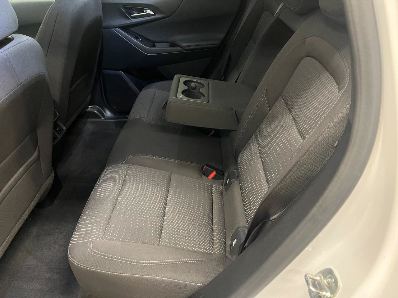 Used 2025 Chevrolet Equinox LT FWD image 30