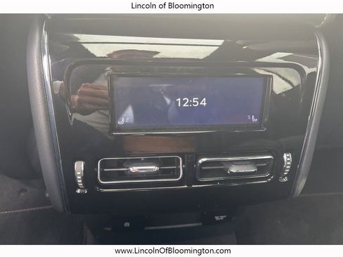 Certified 2025 Lincoln Aviator Black Label image 24