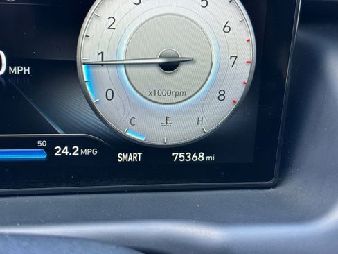 Used 2022 Hyundai Tucson Limited FWD image 24