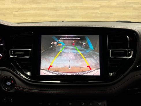 Used 2023 Dodge Durango Citadel image 9