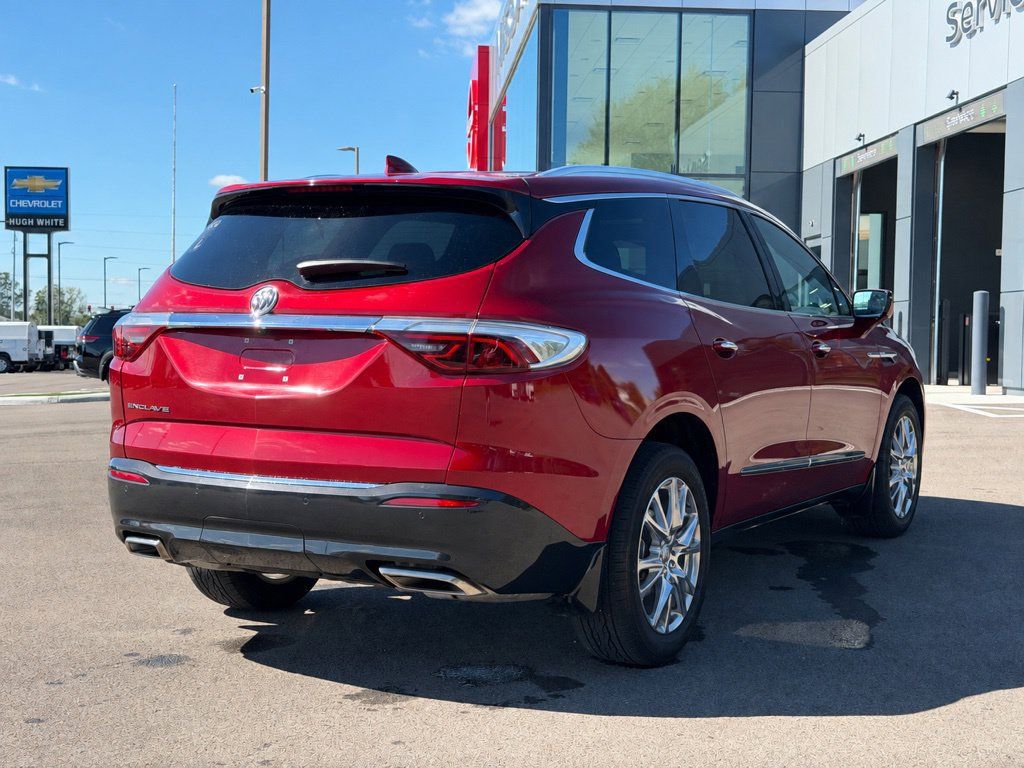 Used 2023 Buick Enclave Essence w/ Experience Buick Package FWD image 5