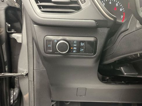 Used 2022 Ford Escape SE w/ SE Sport Appearance Package AWD/4WD image 13