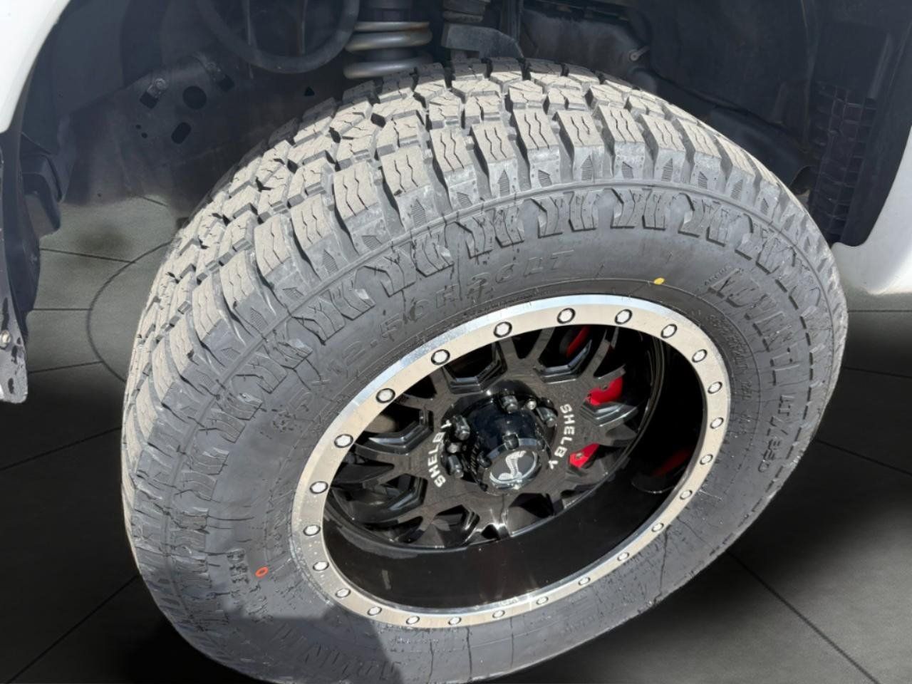 Used 2019 Ford F150 Lariat w/ Equipment Group 502A Luxury AWD/4WD image 10