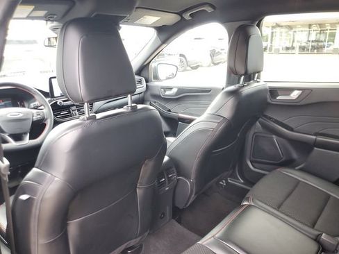 Used 2025 Ford Escape ST-Line FWD image 8