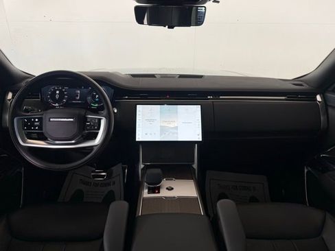 Certified 2025 Land Rover Range Rover Autobiography image 19