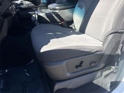 Used 2023 RAM 2500 Big Horn w/ Level 1 Equipment Group image 12