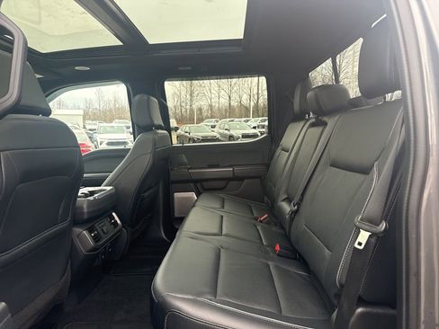 Used 2024 Ford F150 Lariat w/ Equipment Group 502A High image 13