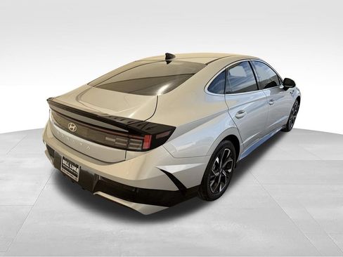 Used 2024 Hyundai Sonata SEL FWD image 7