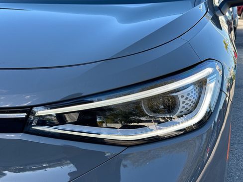 Used 2024 Volkswagen ID.4 S image 31