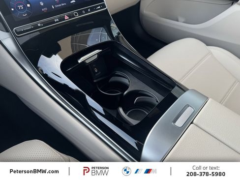 Used 2026 Mercedes-Benz GLC 300 4MATIC image 26