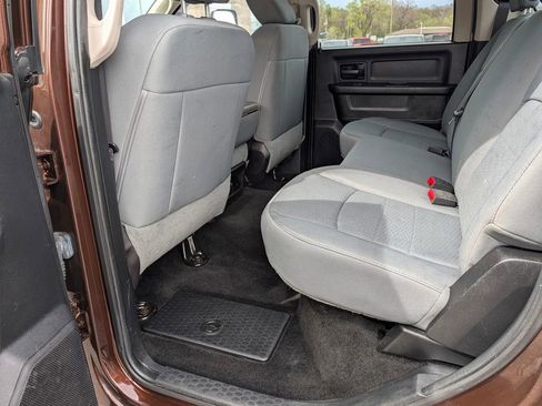 Used 2014 RAM 3500 Tradesman w/ Chrome Appearance Group AWD/4WD image 32